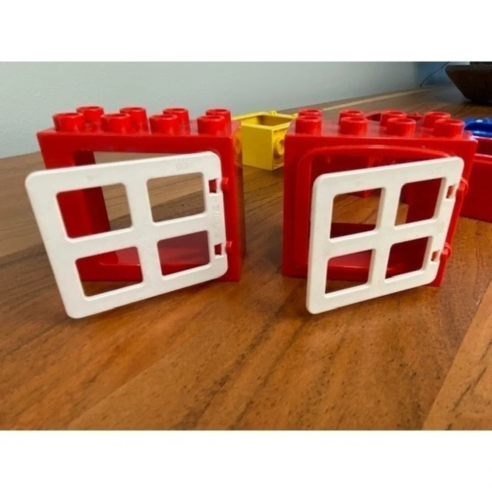 Lego Duplo Window Door Frame Lot 7pc Red Yellow Blue Building Blocks 2x2x2 61649